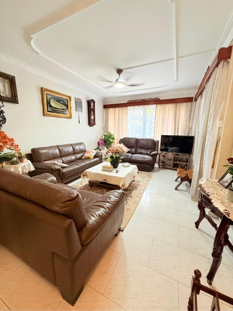 HDB Apartment for Sale: D23, 670422