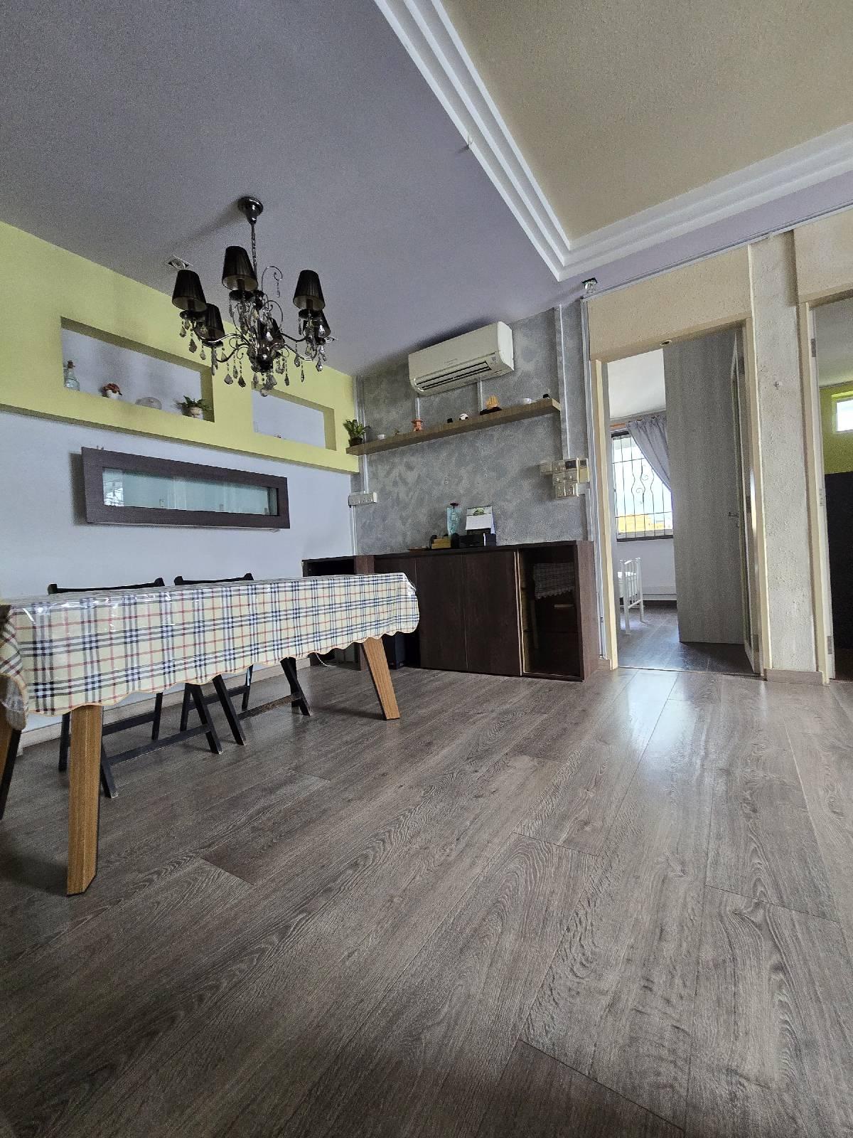 Prop-GPT: HDB Apartment: D18  861A Tampines Avenue 5