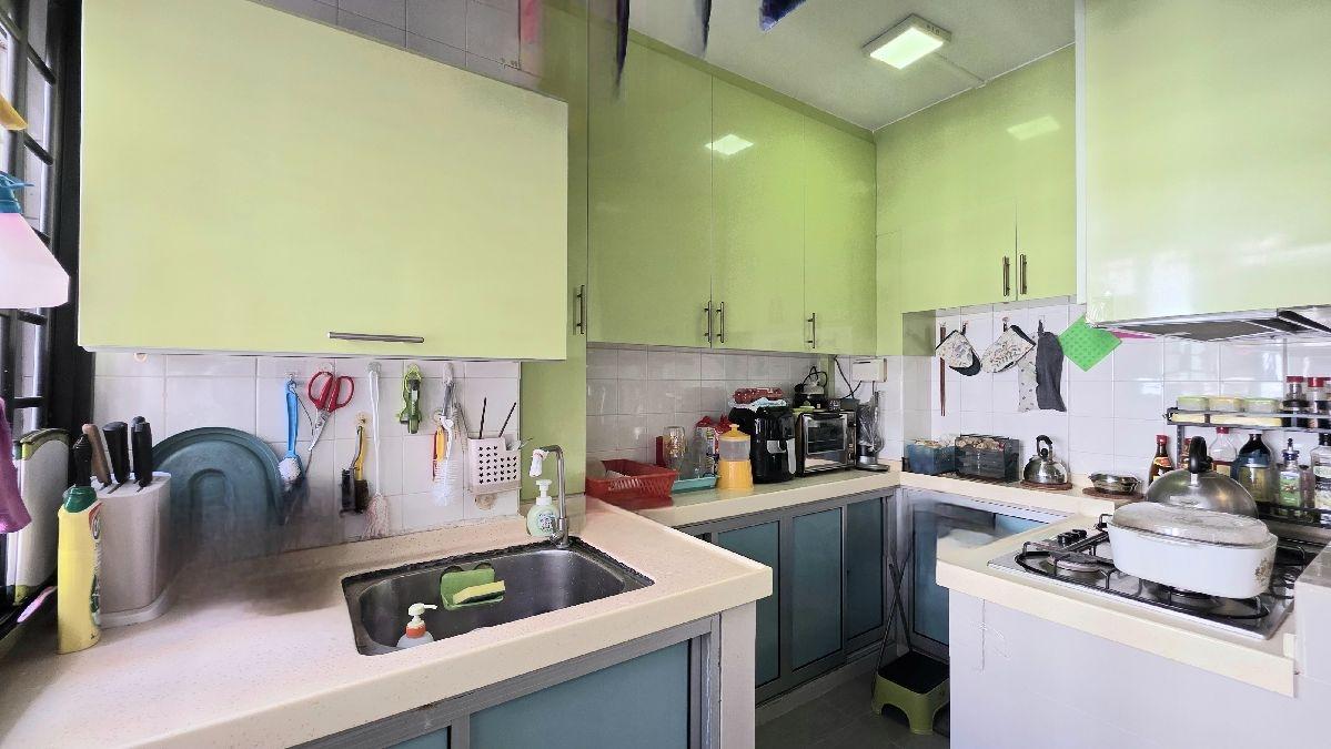 HDB Apartment for Sale: D19, 550407