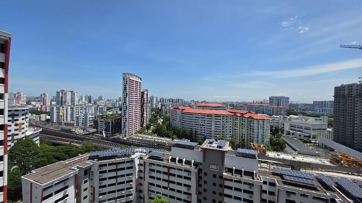 267 Toh Guan Road HDB Apartment For Sale, $838,000, 3 Bed 2 Bath 1,302 sqft $644.00 psf