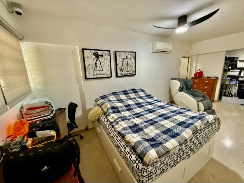 138 Tampines Street 11 HDB Apartment For Sale, $1,300,000, 6 Bed 4 Bath 1,657 sqft $785.00 psf