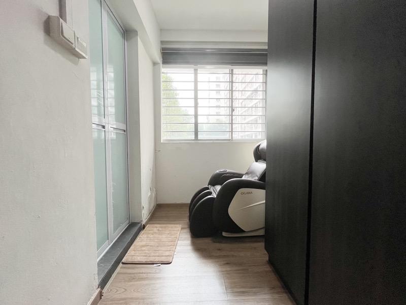 HDB Apartment for Sale: D19, 550402
