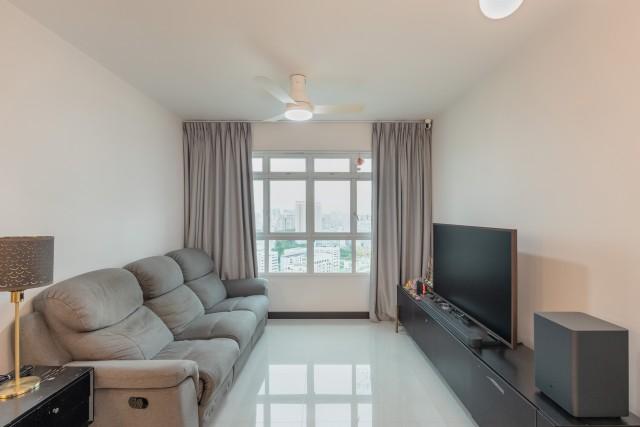 78 Lorong Limau HDB Apartment For Sale, $985,000, 3 Bed 2 Bath 1,001 sqft $984.00 psf