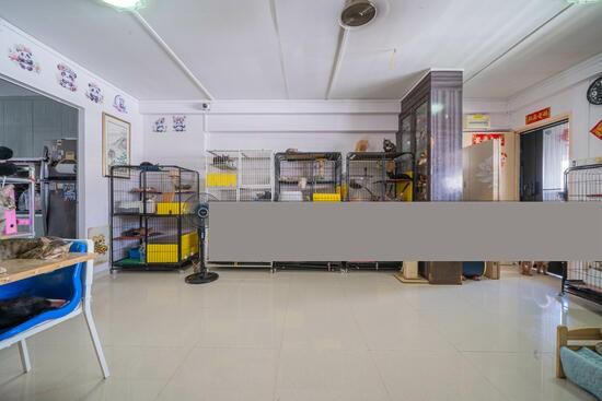 658 Hougang Avenue 8 HDB Apartment For Sale, $640,000, 3 Bed 2 Bath 1,109 sqft $577.00 psf