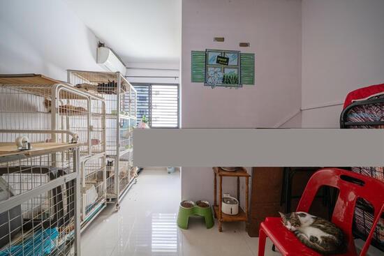 658 Hougang Avenue 8 HDB Apartment For Sale, $640,000, 3 Bed 2 Bath 1,109 sqft $577.00 psf