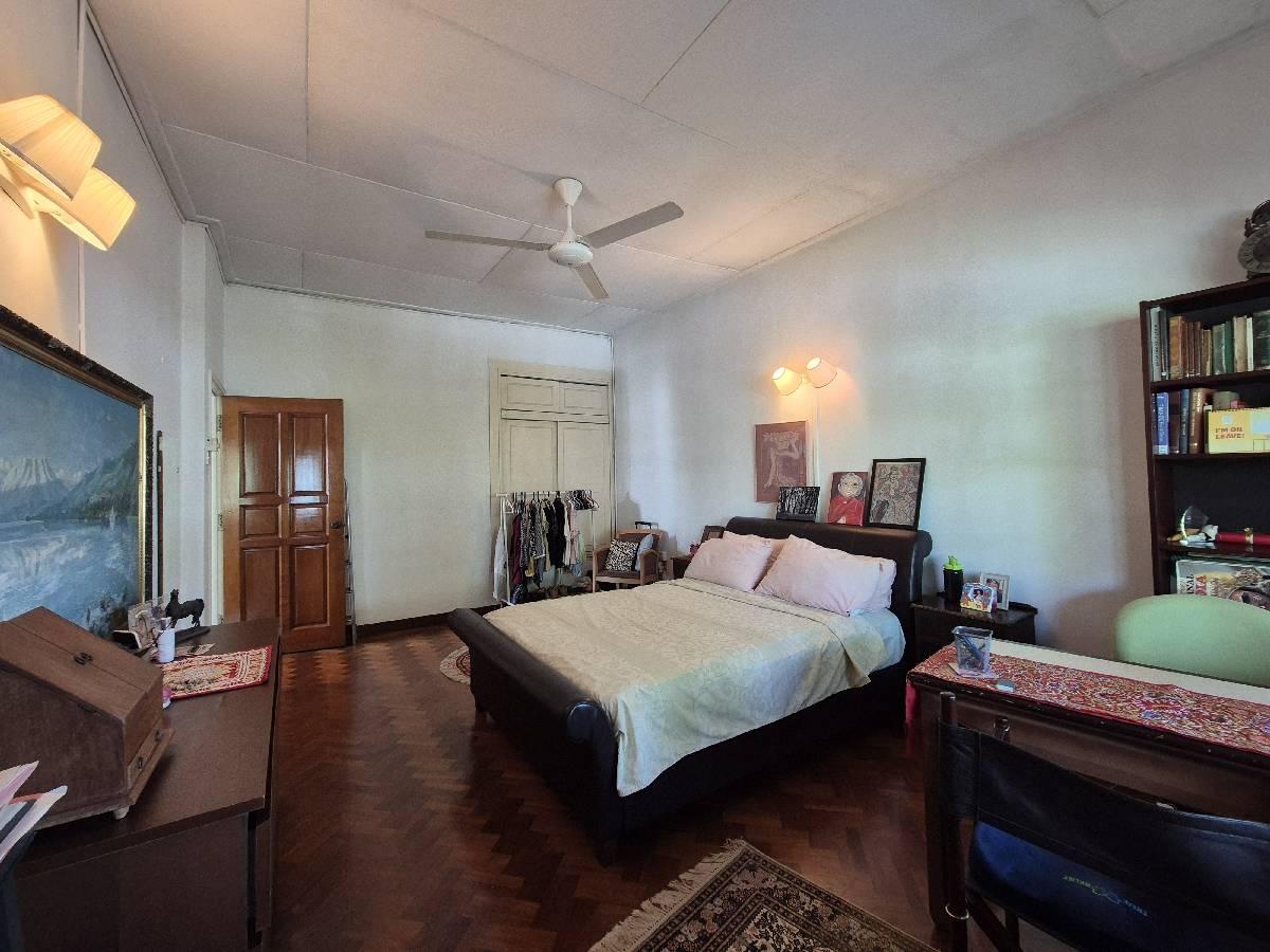 Charming SemiD @ Greenleaf vicinity Semi-Detached House For Sale, $8,300,000, 4 Bed 4 Bath 3,000 sqft $2,459.00 psf