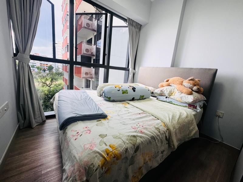 Riverfront Residences Condominium For Sale, $1,580,000, 3 Bed 2 Bath 915 sqft $1,727.00 psf