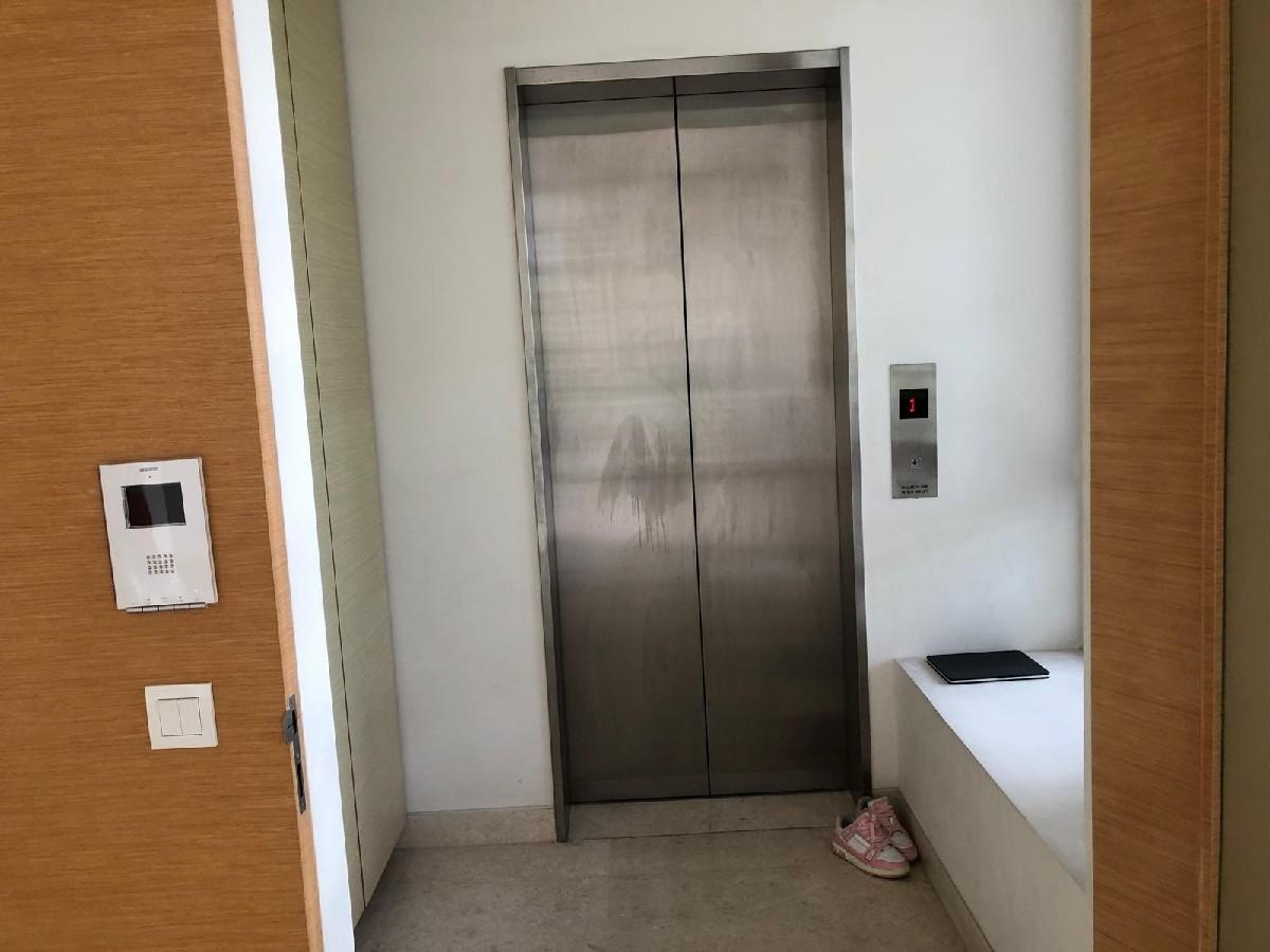 Condominium for Sale: Cairnhill, D09, 229157