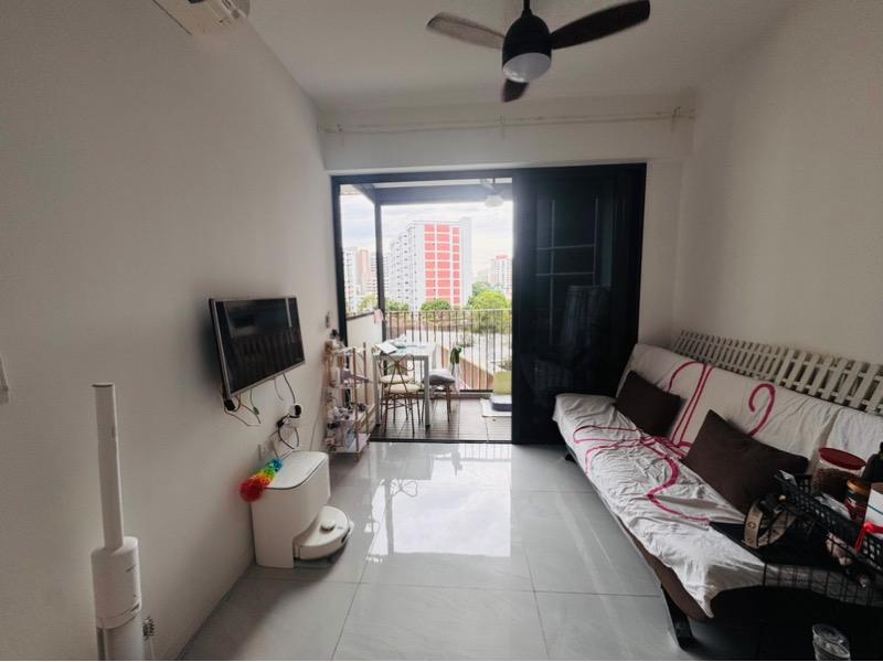 Prop-GPT: Condominium: D19  Riverfront Residences