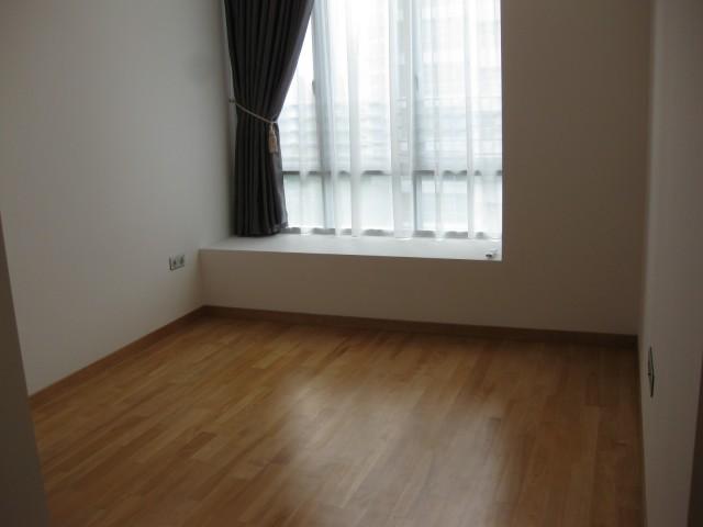 Condominium for Sale: D09, 239896