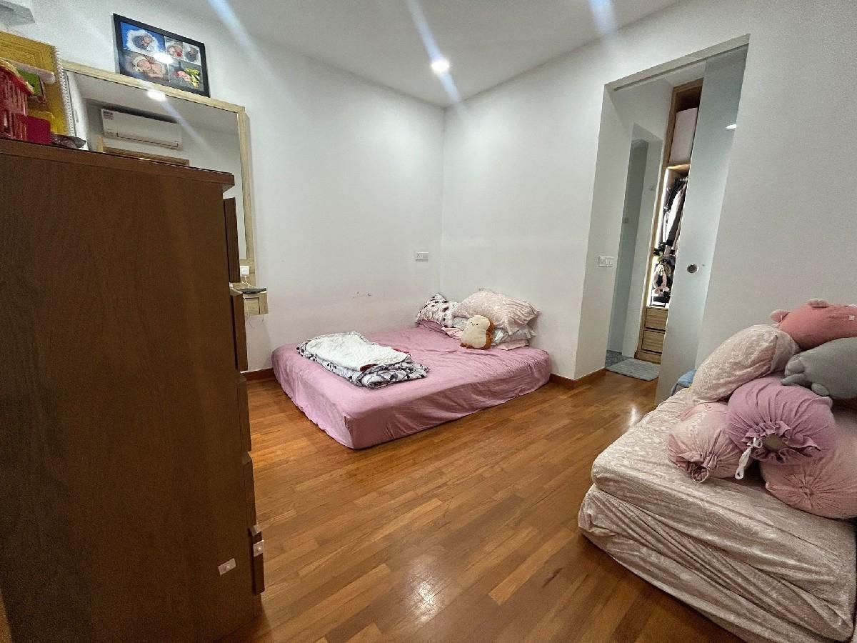 Casa Merah Condominium For Sale, $1,950,000, 3 Bed 2 Bath 1,227 sqft $1,589.00 psf