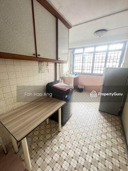 HDB Flat for Sale: D13, 370058
