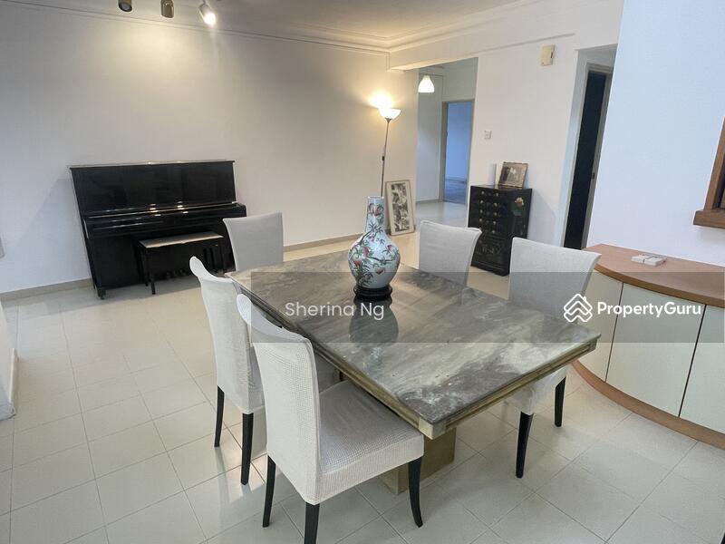 Prop-GPT: Condominium: D15 Marine Parade Mandarin Gardens