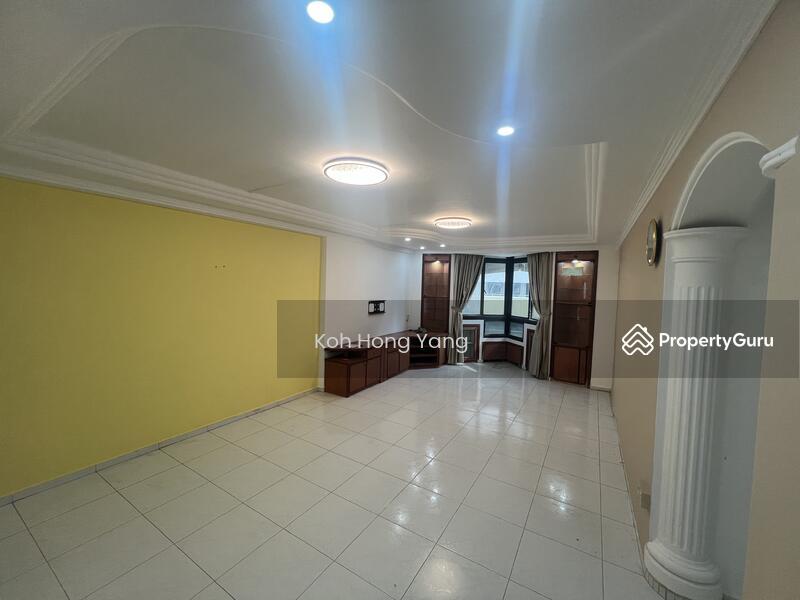 Prop-GPT: HDB Flat: D08  39 Cambridge Road