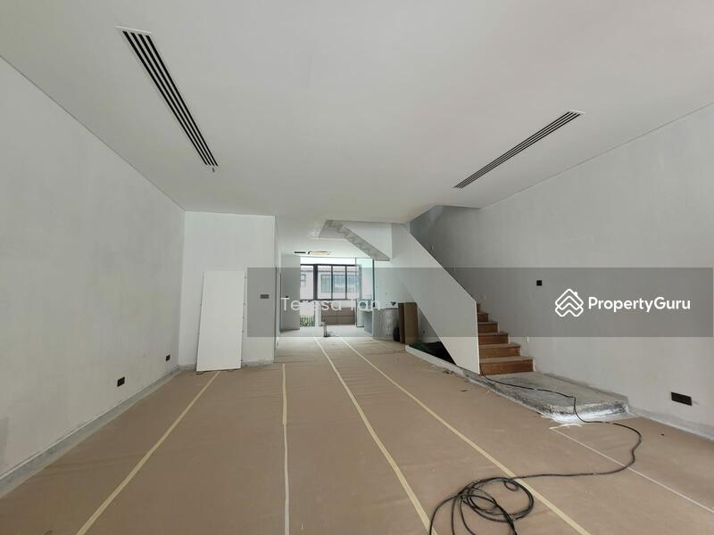 Terrace for Sale: Holland, D10, 278628