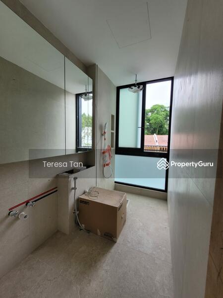 Terrace for Sale: Holland, D10, 278628