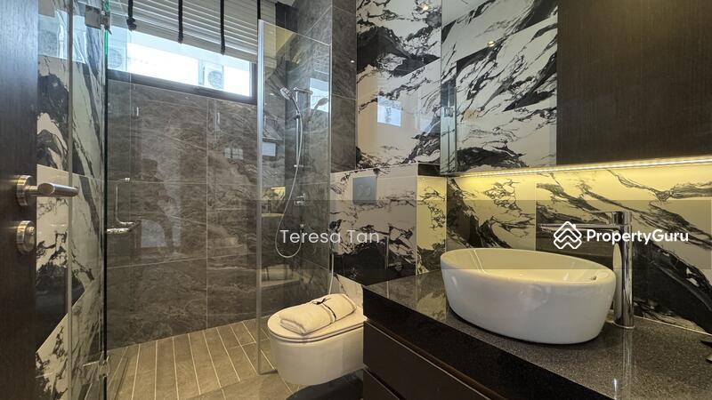 Terrace for Sale: D27, 519599