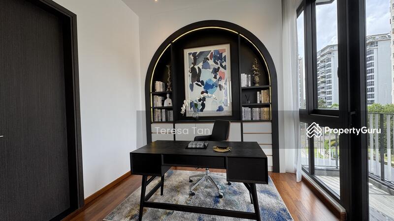 Semi-Detached for Sale: D17, 519599