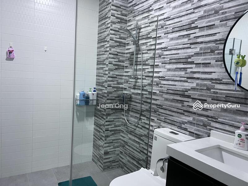 Terrace for Sale: D21, 598615