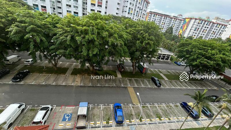 HDB Flat for Sale: D16, 460127