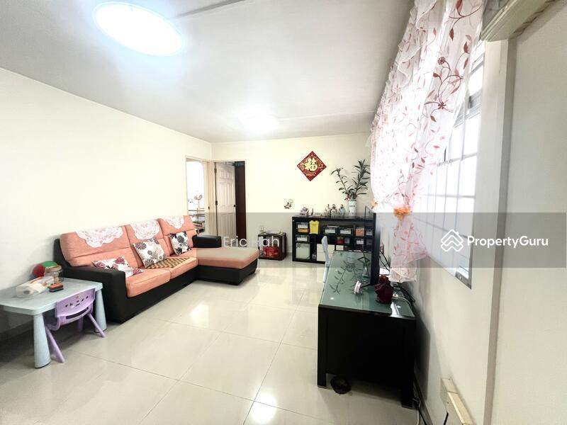 HDB Flat for Sale: D16, 460091