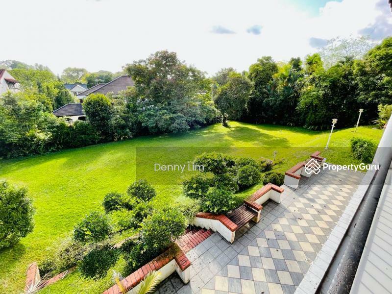 Prop-GPT: Bungalow - Good Class: D21  HILLTOP GCB WIDE FRONTAGE (96938899 )