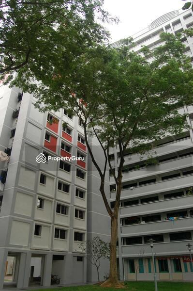 891 Tampines Avenue 8