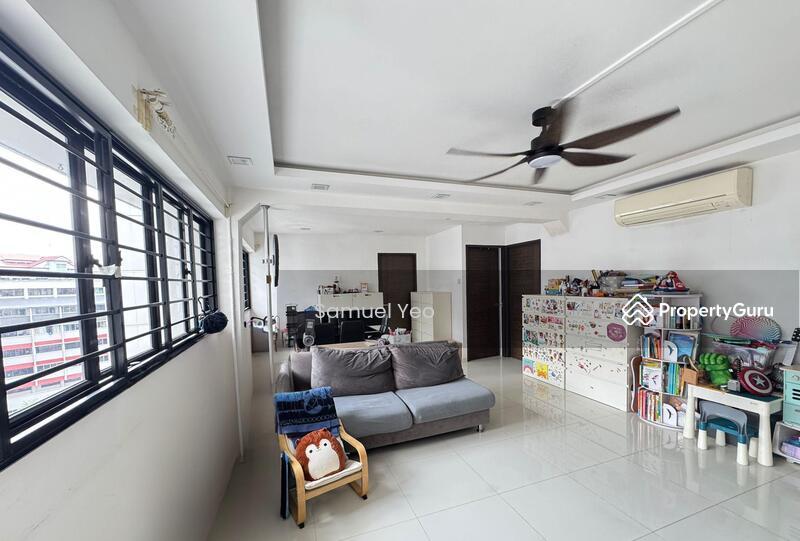 Prop-GPT: HDB Flat: D22  316 Jurong East Street 32