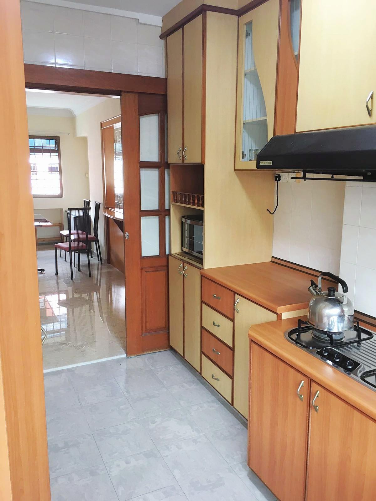 716 Tampines Street 71 HDB Apartment For Sale, $800,000, 3 Bed 2 Bath 1,292 sqft $619.00 psf