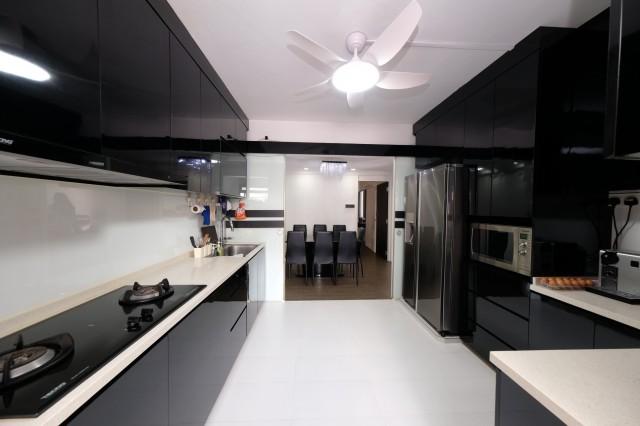 250 Bishan Street 22 HDB Apartment For Sale, $990,000, 4 Bed 2 Bath 1,216 sqft $814.00 psf