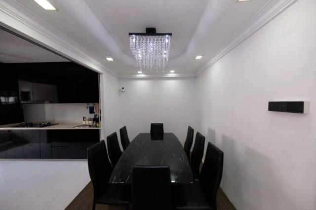 250 Bishan Street 22 HDB Apartment For Sale, $990,000, 4 Bed 2 Bath 1,216 sqft $814.00 psf