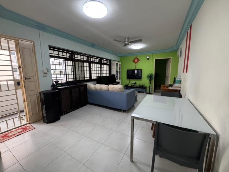 609 Bukit Panjang Ring Road HDB Apartment For Sale, $640,000, 3 Bed 2 Bath 968 sqft $661.00 psf