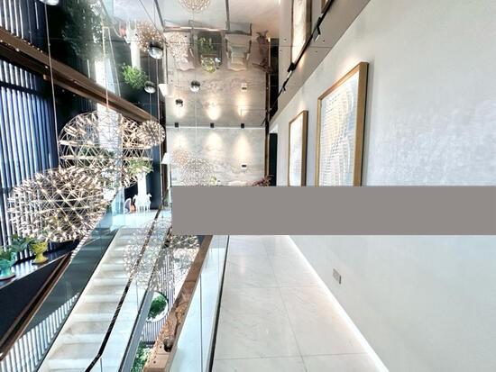 Condominium for Sale: D04, 098418