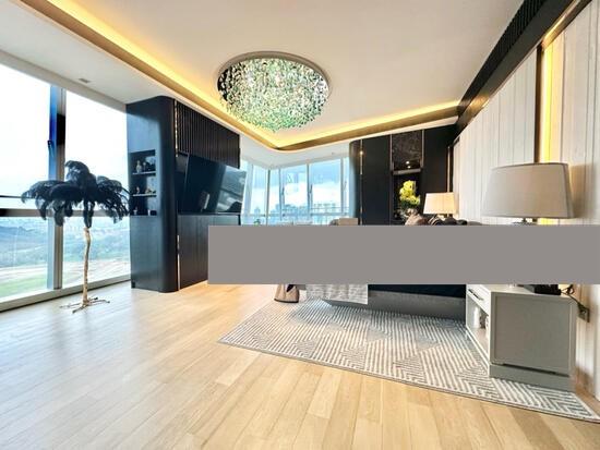 Condominium for Sale: D04, 098418