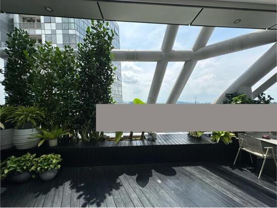 Condominium for Sale: D04, 098418