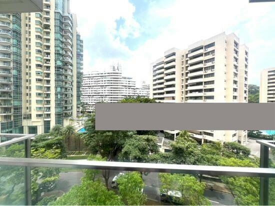 Quinterra Condominium For Sale, $1,900,000, 2 Bed 2 Bath 1,184 sqft $1,605.00 psf