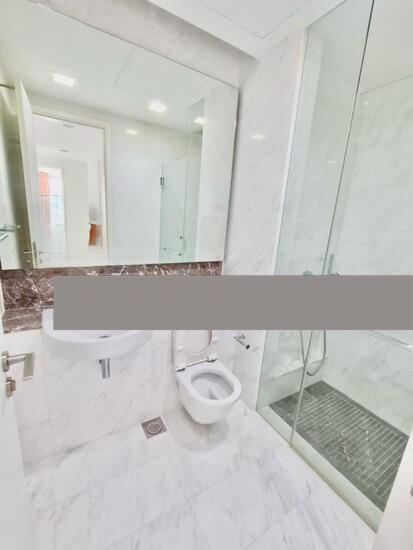 Condominium for Sale: D04, 098407
