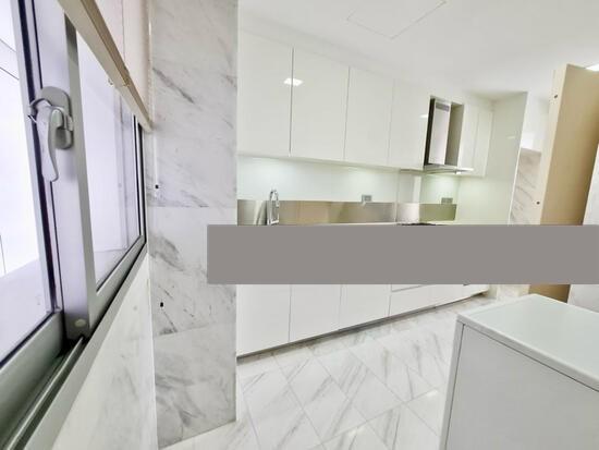Condominium for Sale: D04, 098407