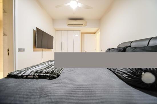 Condominium for Sale: D04, 098414