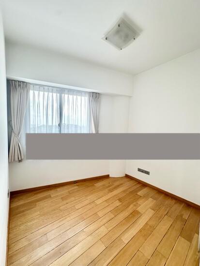Condominium for Sale: D04, 098419