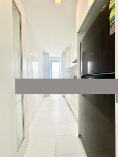 Condominium for Sale: D04, 098419