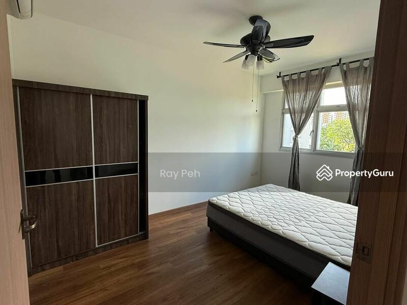 HDB Flat for Sale: D27, 751103