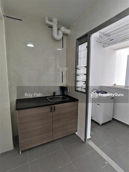 HDB Flat for Sale: D27, 751103