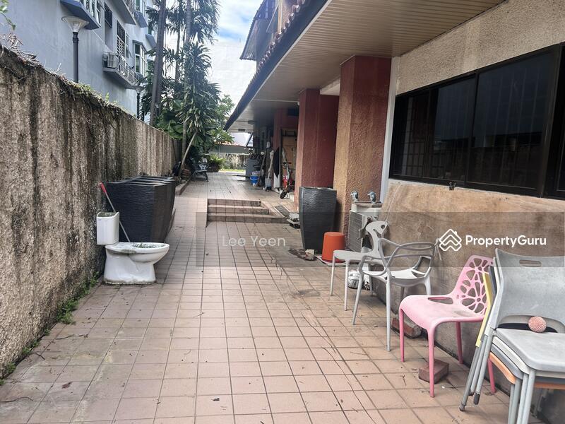 Semi-Detached for Sale: D15, 425663