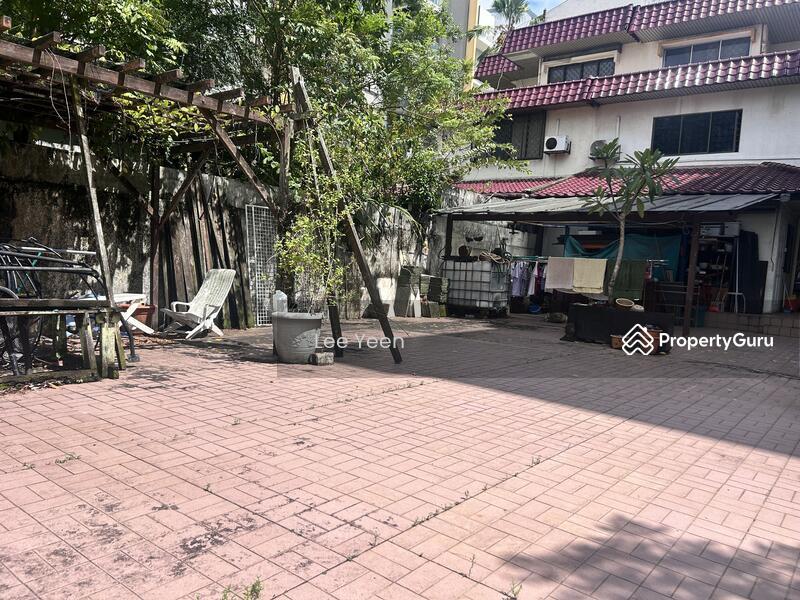 Semi-Detached for Sale: D15, 425663