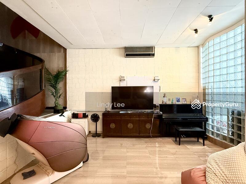 Charming Two Storey Semi D at Vanda Vicinity for Sale