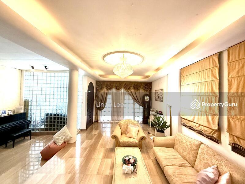 Charming Two Storey Semi D at Vanda Vicinity for Sale