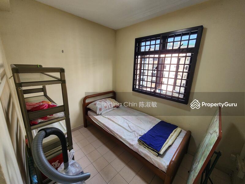 HDB Flat for Sale: D16, 460034