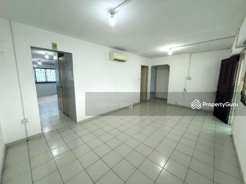 HDB Flat for Sale: D23, 670412