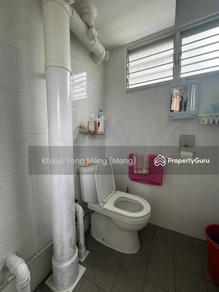 561 Ang Mo Kio Avenue 10